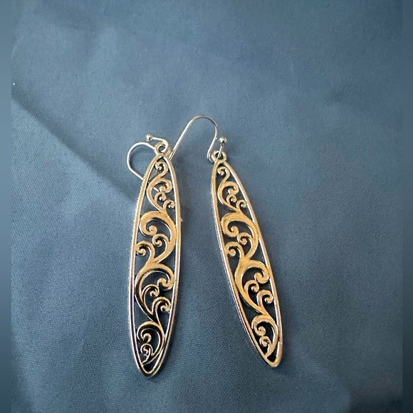 Vintage -Uniquely Carved Silver Dangle Earrings - Picture 2 of 3